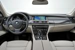 BMW 750i 2013 года